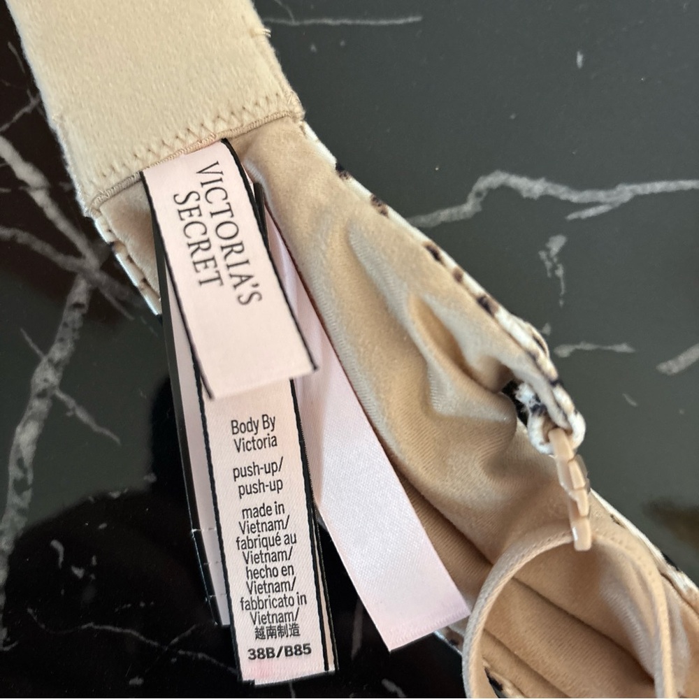 Body by Victoria push up bra size 38B - Picture 3 of 5